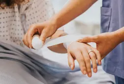 Abordagem E Tratamento De Ostomias, Feridas E Queimaduras