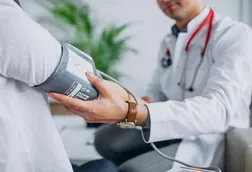 Assistência De Enfermagem Em Diabetes E Hipertensão